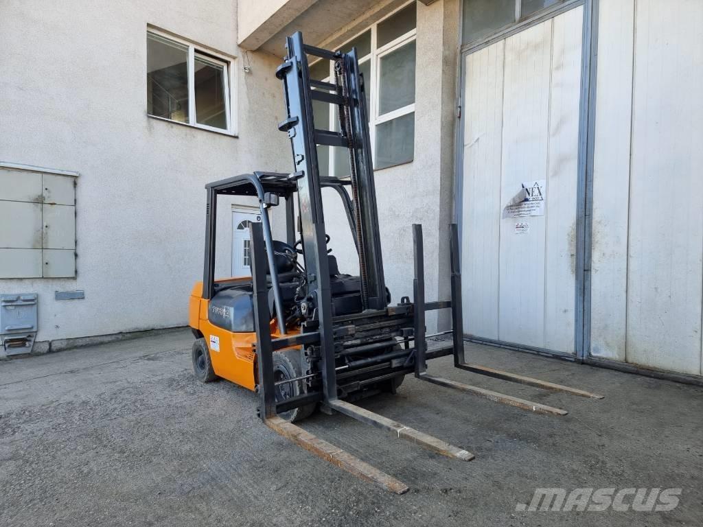 Toyota 02-7 FD 25 Diesel gaffeltrucks