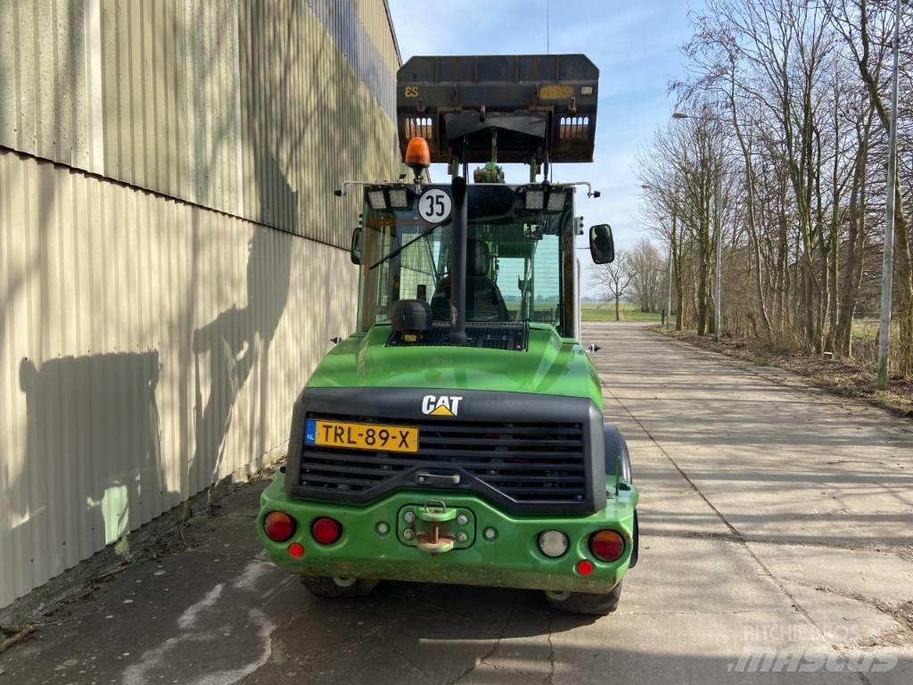 CAT 906M Læssemaskiner på hjul