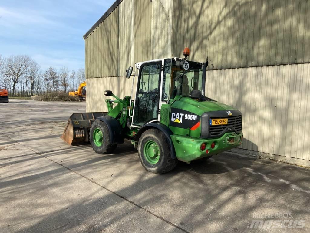 CAT 906M Læssemaskiner på hjul