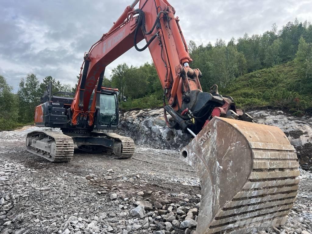 Hitachi ZX 300 LC-7 Gravemaskiner på larvebånd