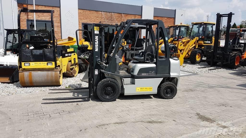 Nissan U1D2A25LQ LPG gaffeltrucks