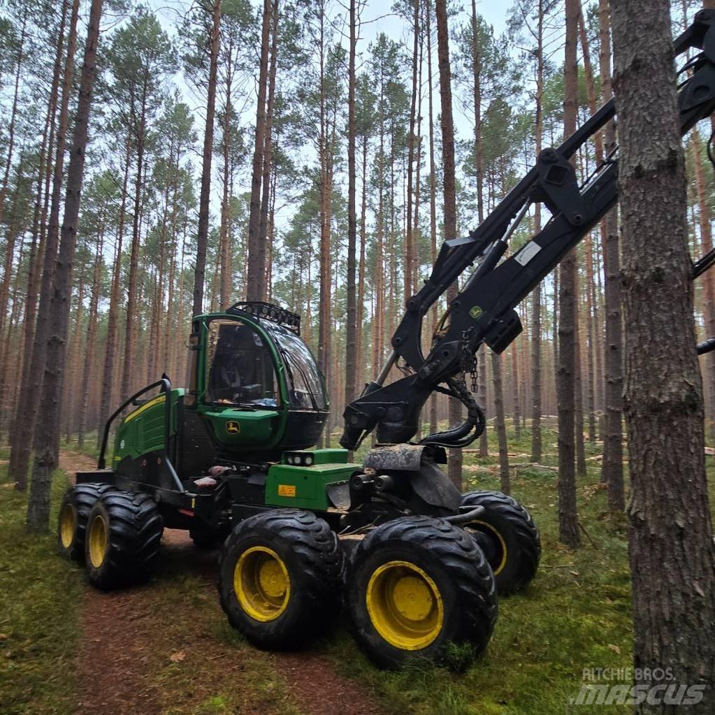 John Deere 1270E Skovningsmaskiner