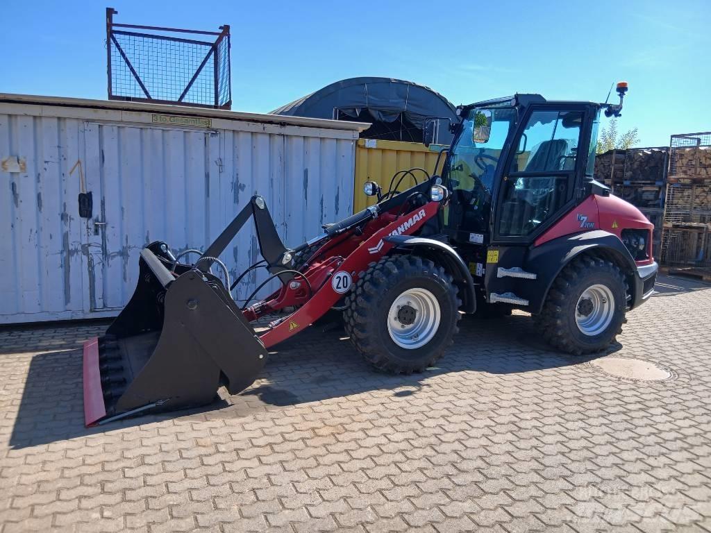 Yanmar V 7 Læssemaskiner på hjul