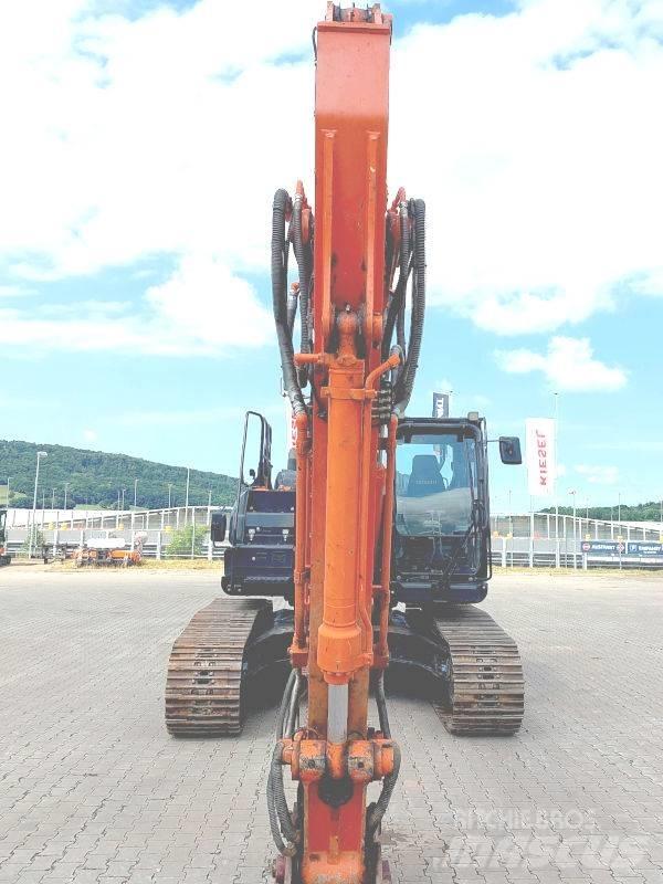 Hitachi ZX 210 LC-7 Gravemaskiner på larvebånd
