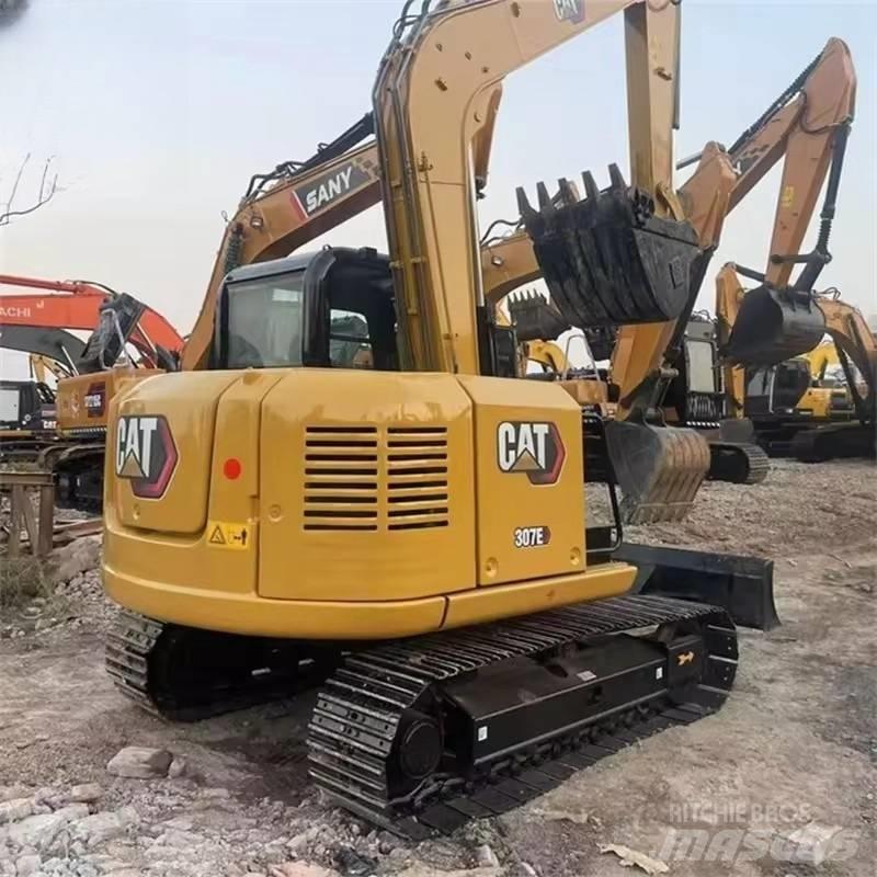 CAT 307 Gravemaskiner på larvebånd