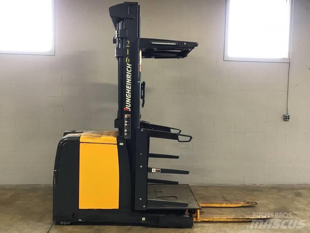 Jungheinrich EKS208 Plukketruck, medium