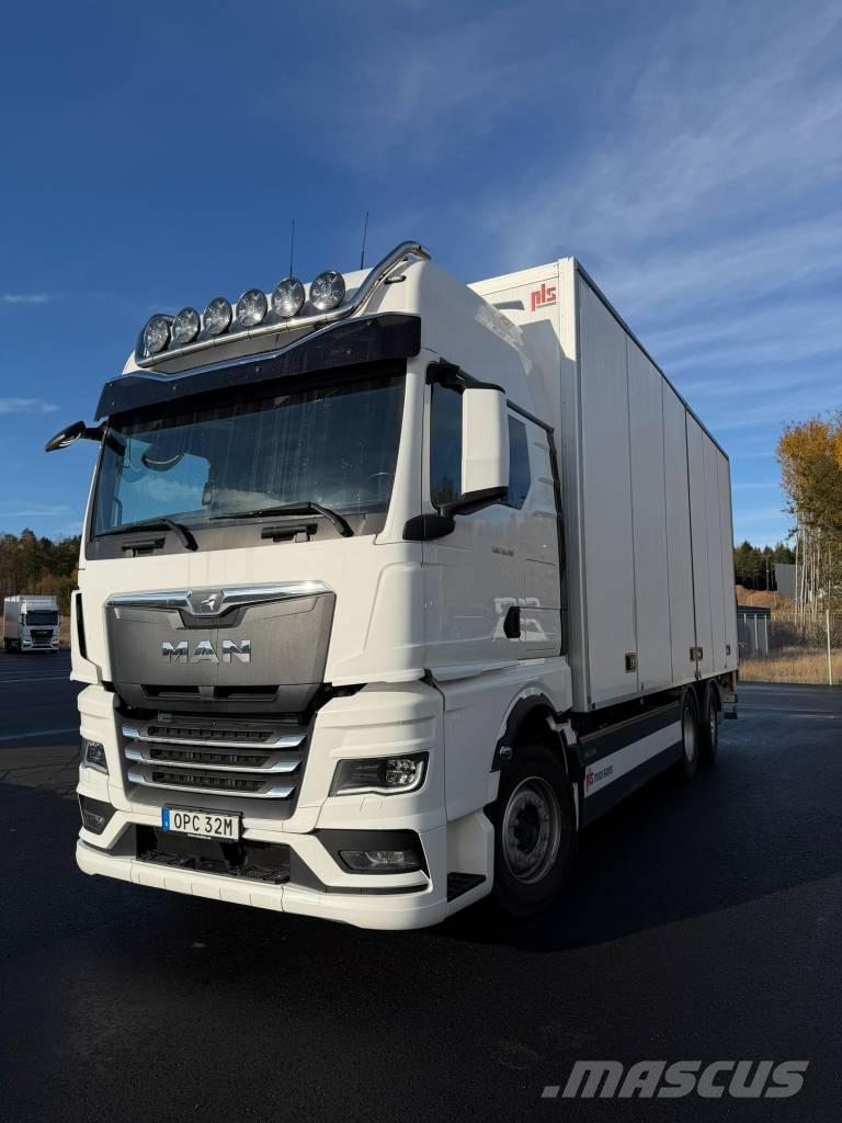 MAN 26.510 6X2-4 Fast kasse