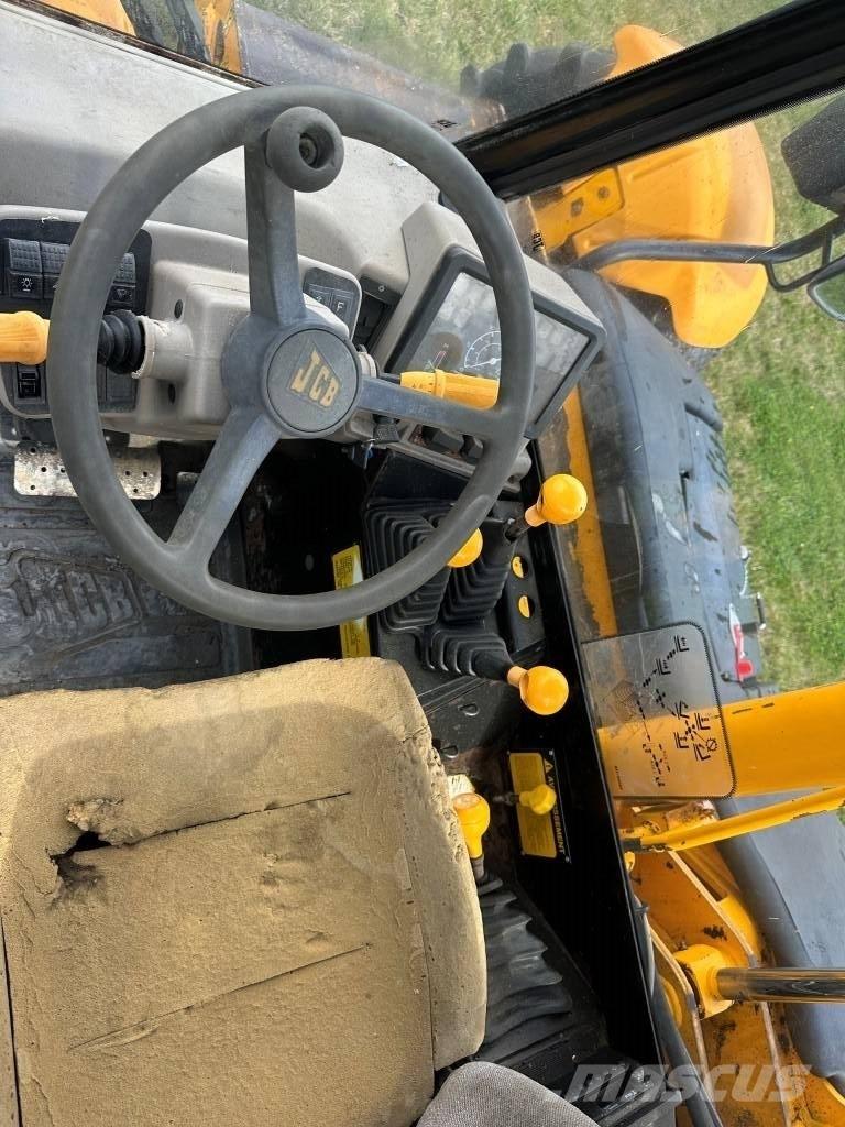 JCB 526 Teleskoplæssere til landbrug