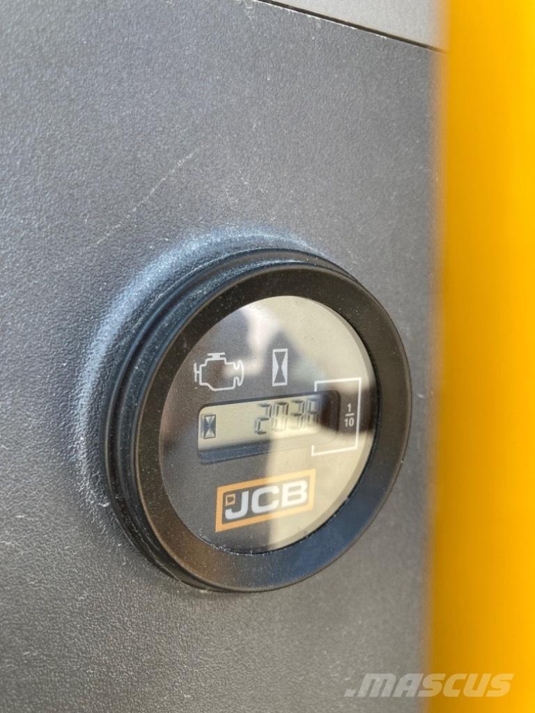 JCB 140 X Gravemaskiner på larvebånd