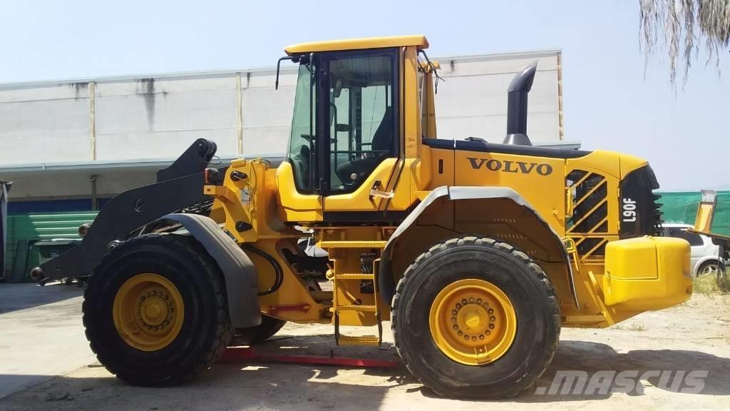 Volvo L90F Læssemaskiner på hjul