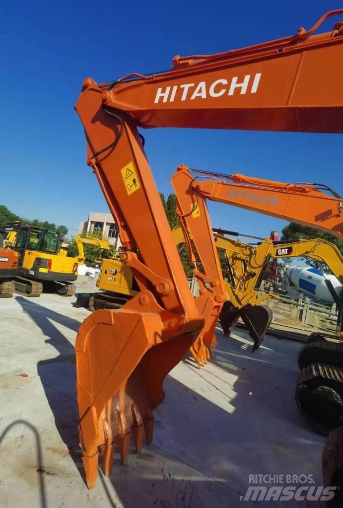 Hitachi EX 120 Gravemaskiner på larvebånd
