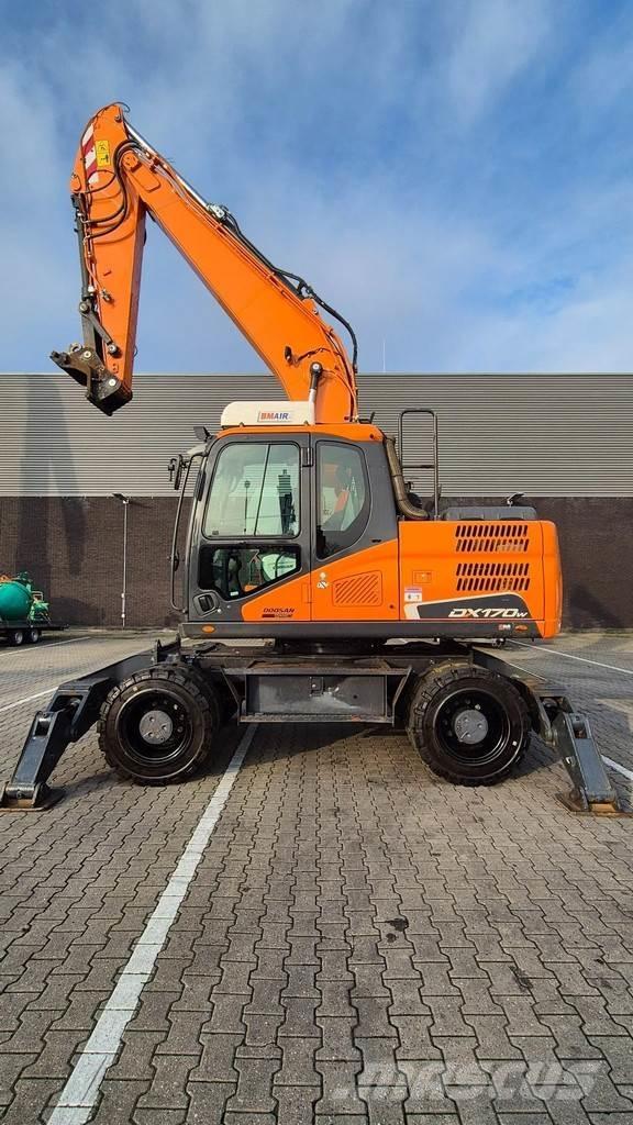 Doosan DX 170W-5 Gravemaskiner på hjul