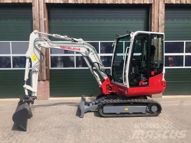 Takeuchi TB230 Minigravemaskiner