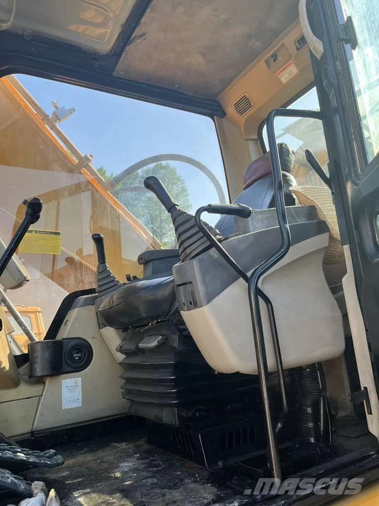 CAT 320 C L Gravemaskiner på larvebånd