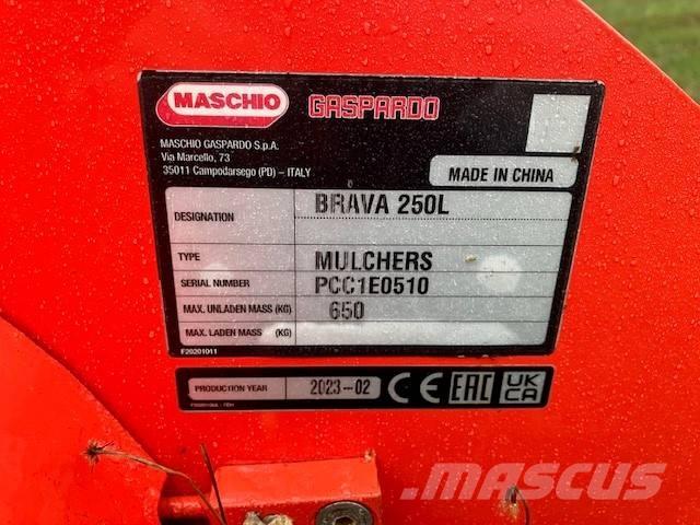 Maschio Brava 250 L Græsklippere og skårlæggere