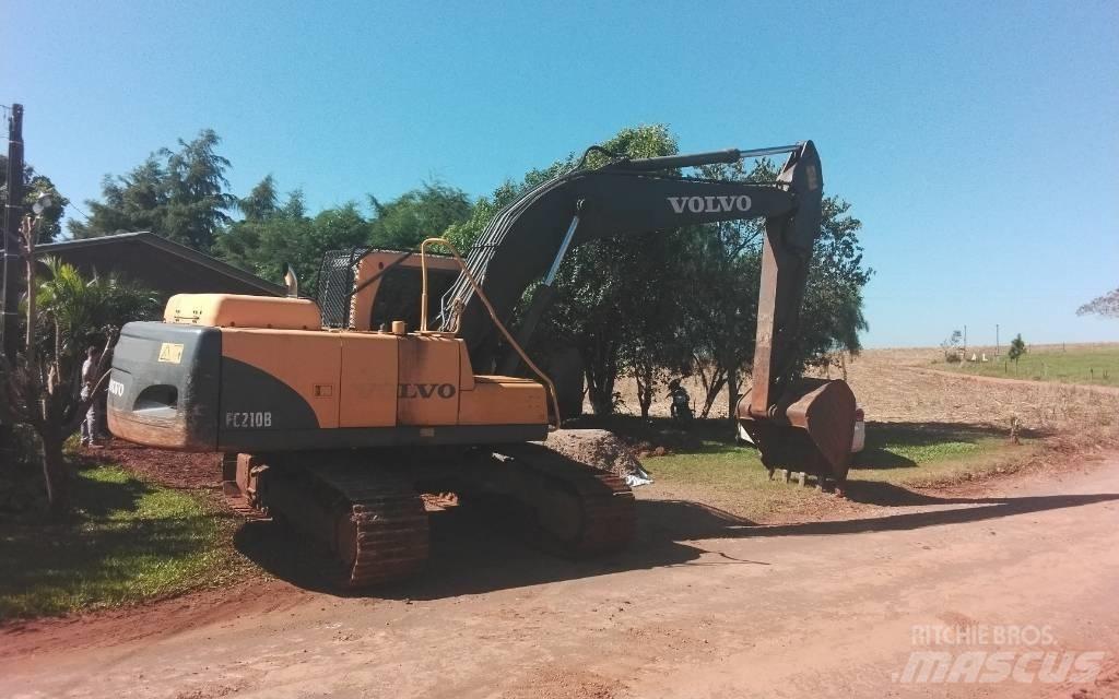 Volvo EC 210 B Gravemaskiner på larvebånd