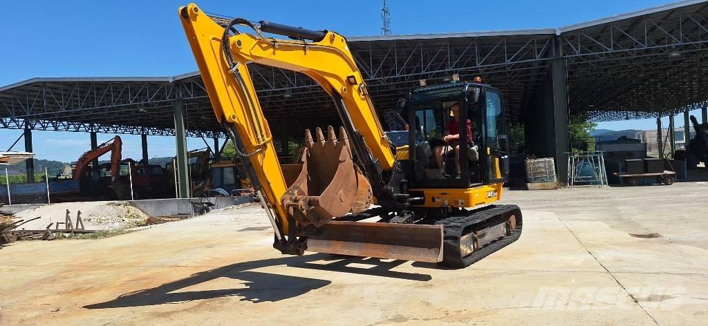 JCB 86 C-2 Gravemaskiner på larvebånd