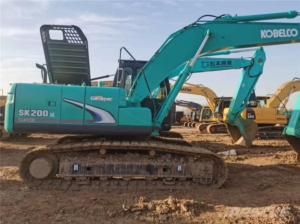Kobelco SK200 Gravemaskiner på larvebånd