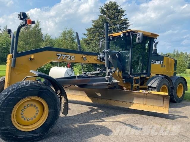 John Deere 772 G Vejhøvle / Gradere