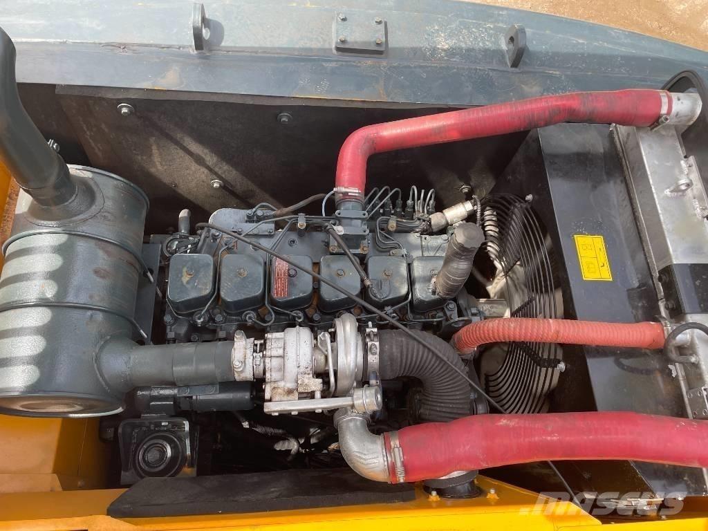 Hyundai 220LC-9S Gravemaskiner på larvebånd