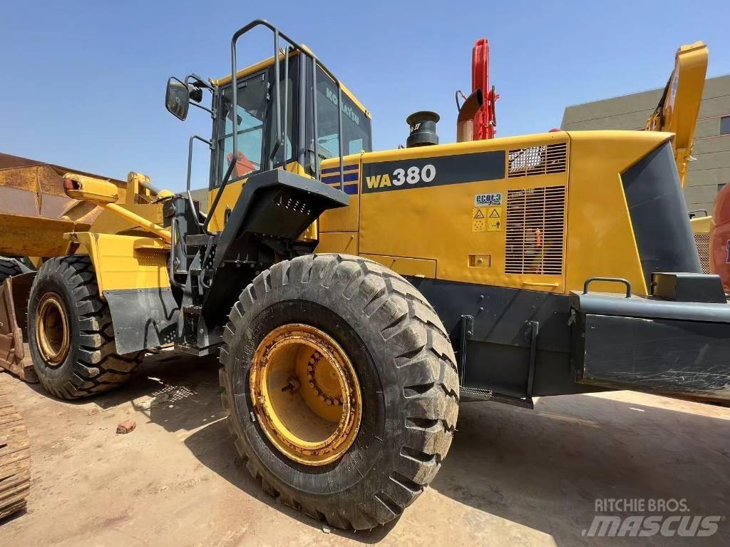 Komatsu WA 380 Læssemaskiner på hjul