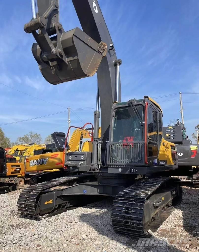 Volvo EC 240 B Gravemaskiner på larvebånd