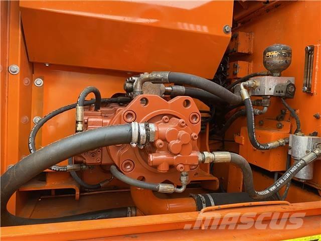 Doosan DH220LC-7 Gravemaskiner på larvebånd