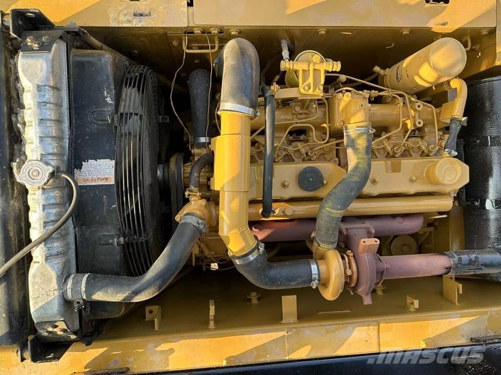 CAT 320B Gravemaskiner på larvebånd