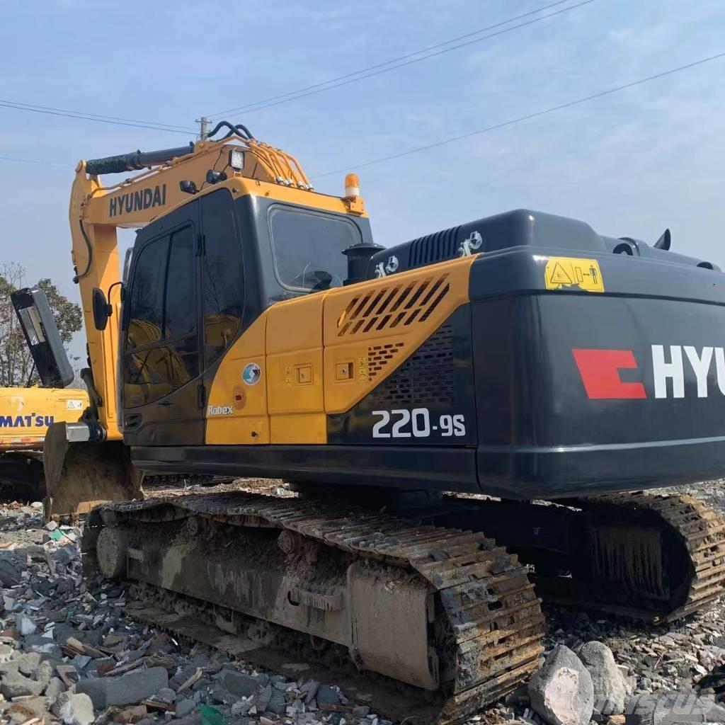 Hyundai 220LC-9S Gravemaskiner på larvebånd