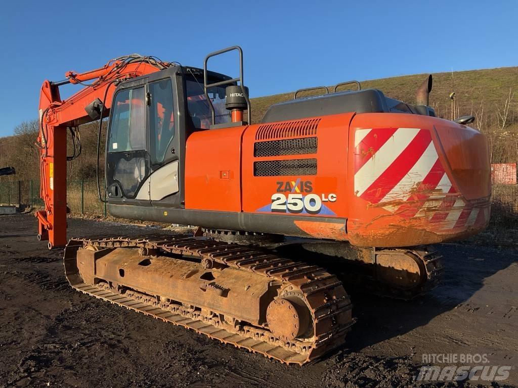 Hitachi ZX 250 LC-6 Gravemaskiner på larvebånd