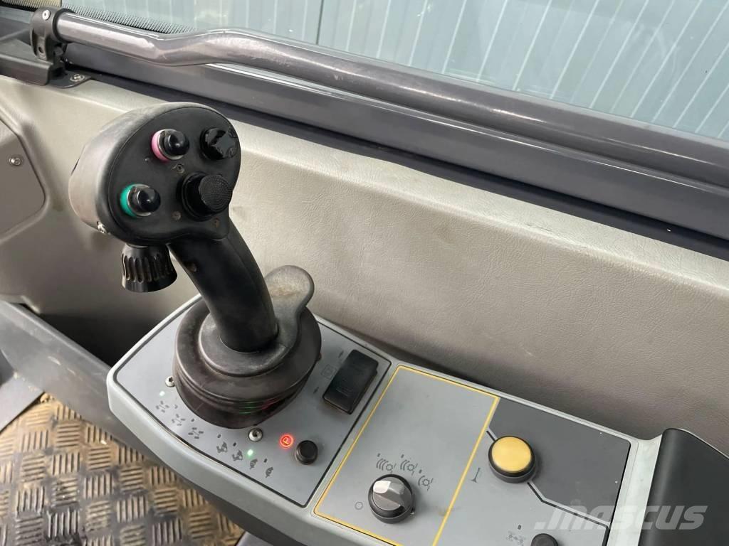 Wirtgen WR200XLi Jordvibrationstromler