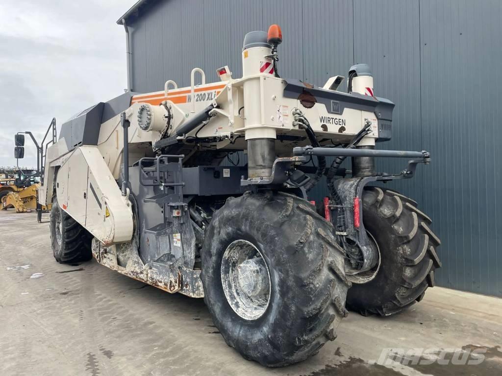 Wirtgen WR200XLi Jordvibrationstromler