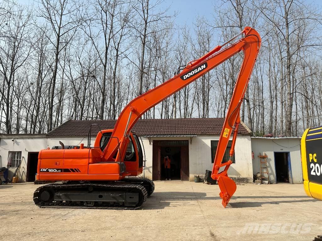Doosan DX160LC Gravemaskiner på larvebånd