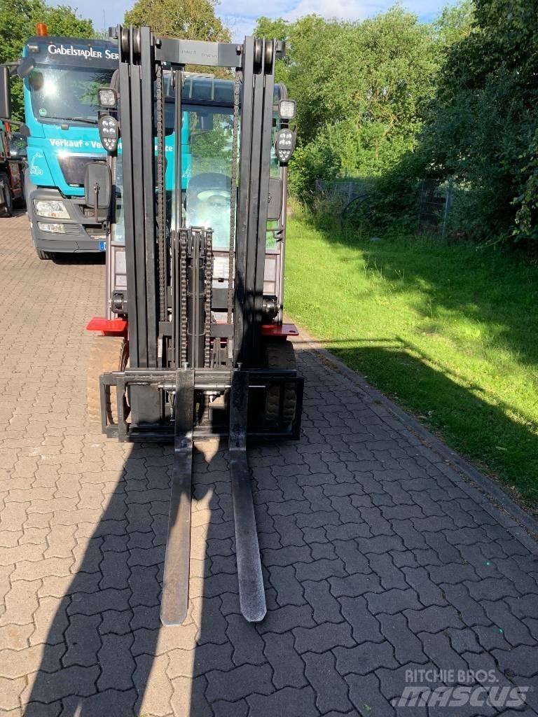 Manitou ME425C El gaffeltrucks