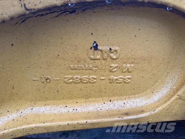 CAT 908 BUCKET LINK Skovle