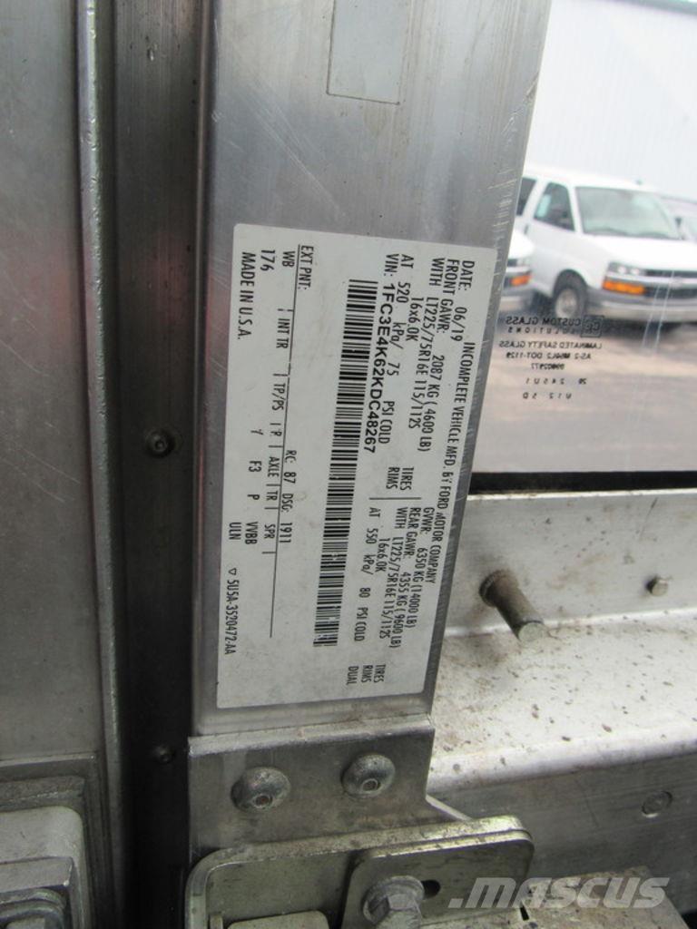 Ford E-450 Fast kasse