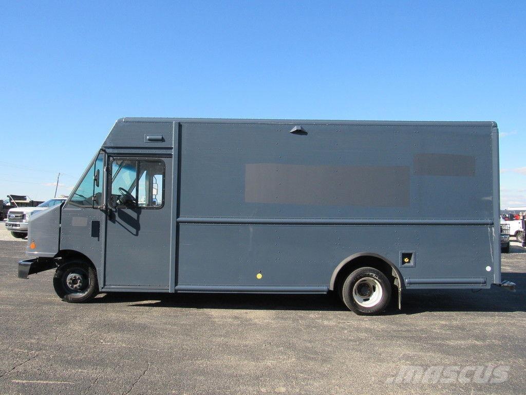 Ford E-450 Fast kasse