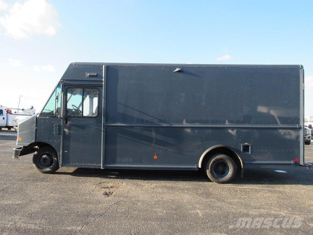 Ford E-450 Fast kasse