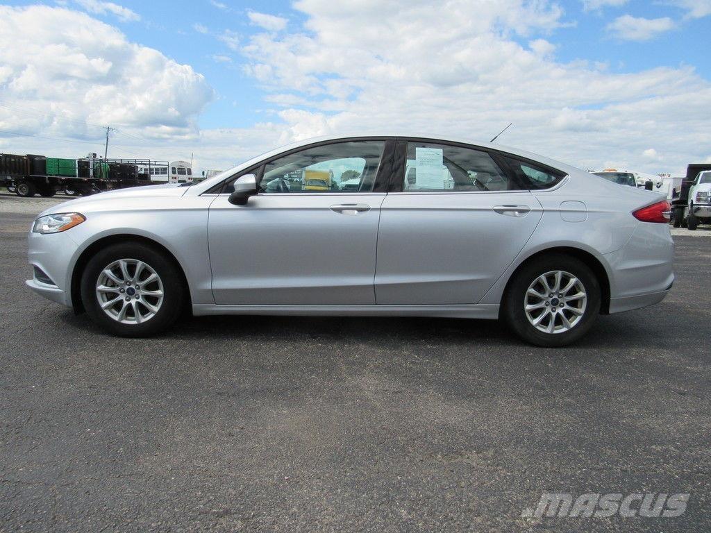 Ford Fusion Biler