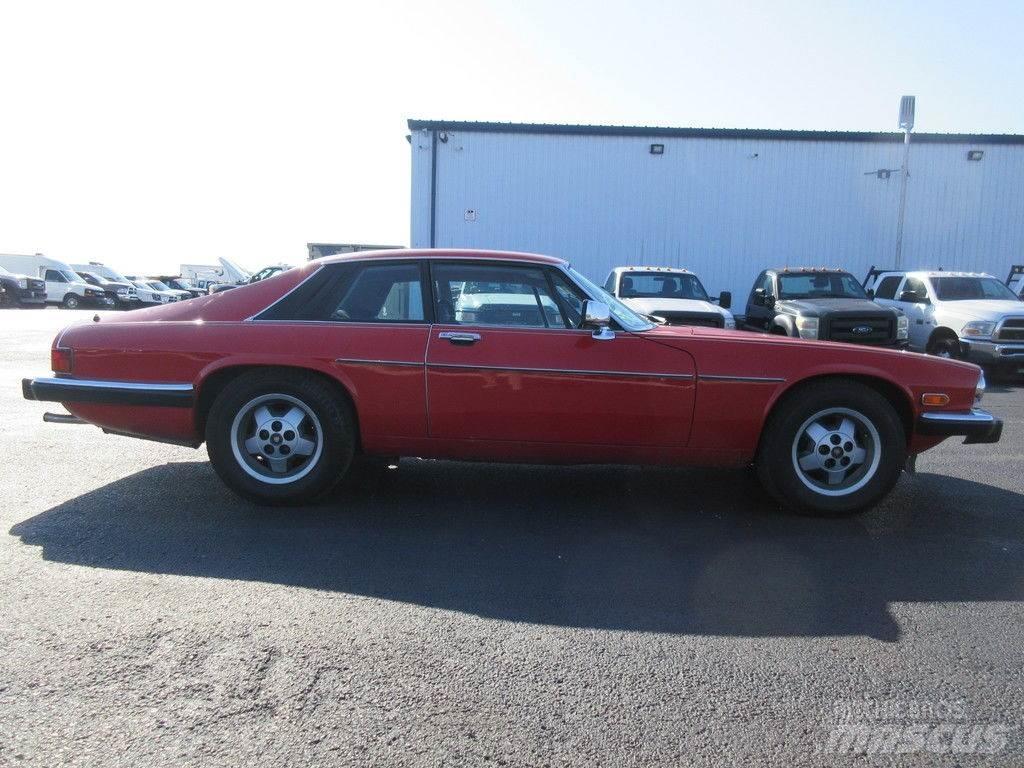 Jaguar XJ Biler