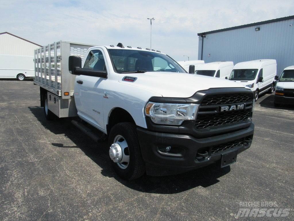 RAM 3500 Lastbil med lad/Flatbed