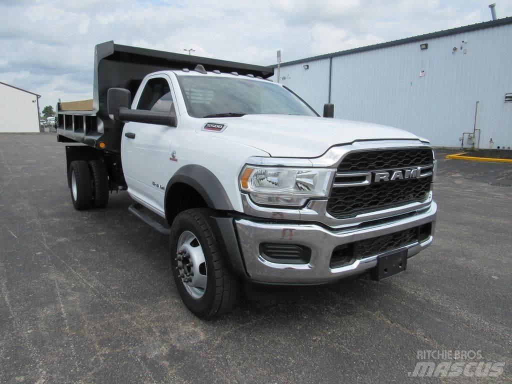 RAM 5500 Lastbiler med tip
