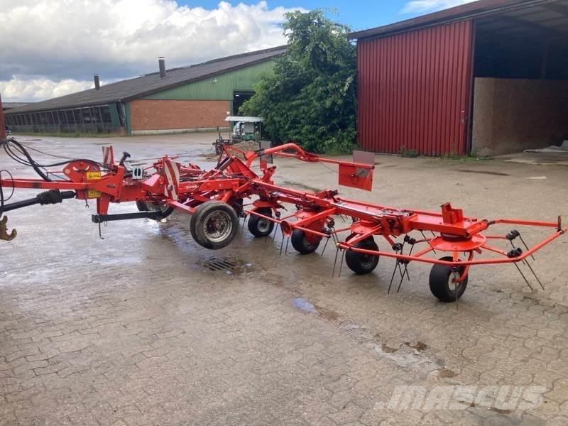 Kuhn GF 8702 T River og høvendere
