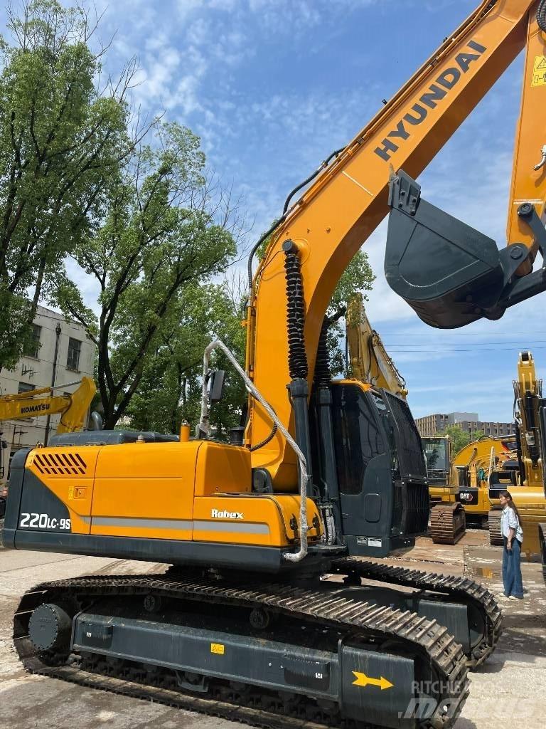 Hyundai 220LC-9S Gravemaskiner på larvebånd