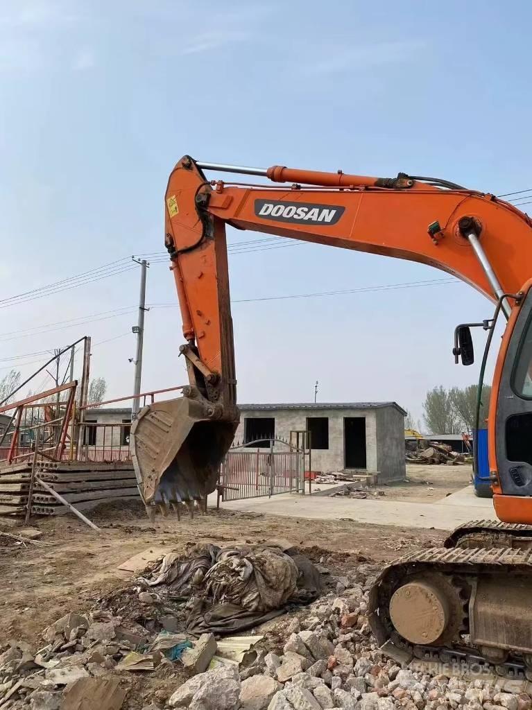 Doosan DX 225 LCA Gravemaskiner på larvebånd