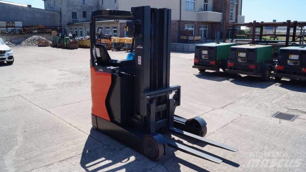 Linde R 20 N Reachtruck
