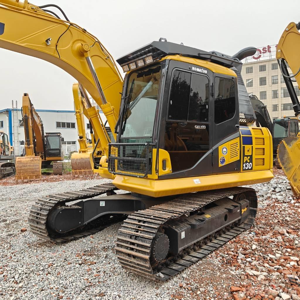 Komatsu 130-7 Gravemaskiner på larvebånd