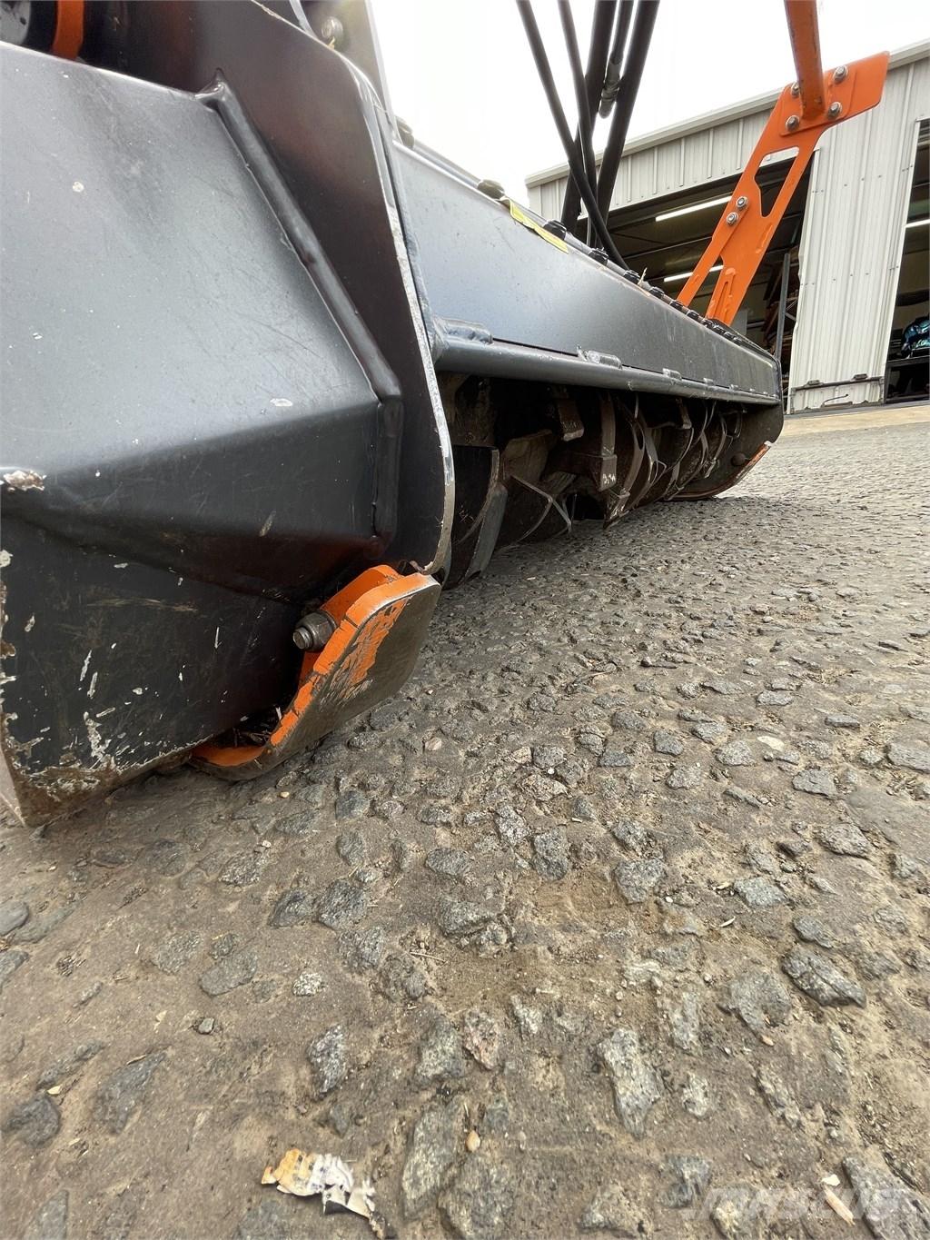 TMC Cancela TLE-125 Buskryddere / Grenknusere