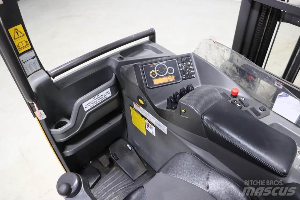 Atlet UMS200D Reachtruck