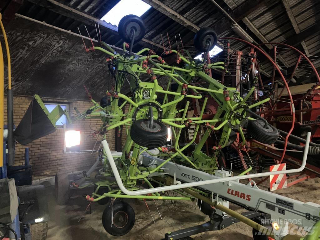 CLAAS VOLTO 1300 T River og høvendere